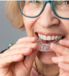 יישור שיניים שקוף: הפתרון המושלם למבוגרים שלא יישרו שיניים בילדות-תמונה